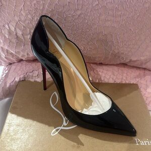 AUTHENTIC CHRISTIAN LOUBOUTIN